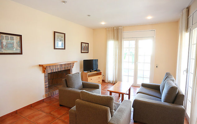 Villa Caleta - Photo 3